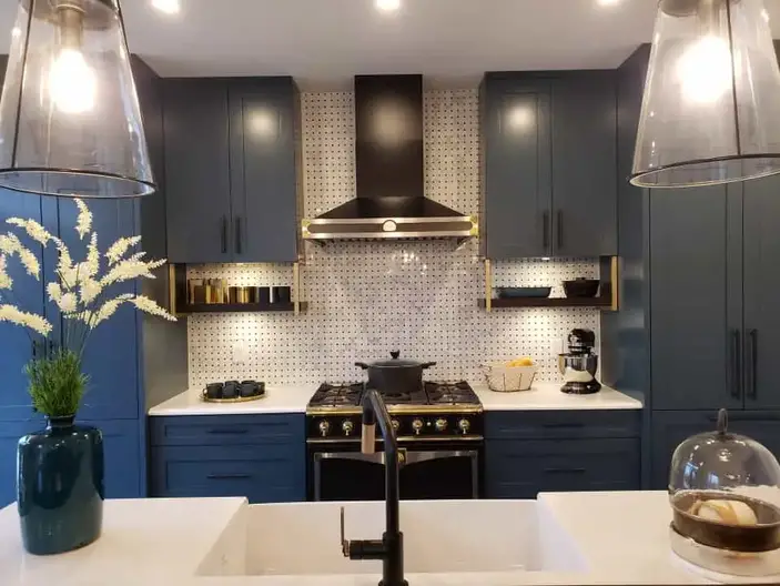 How to Choose Kitchen Cabinet Colors