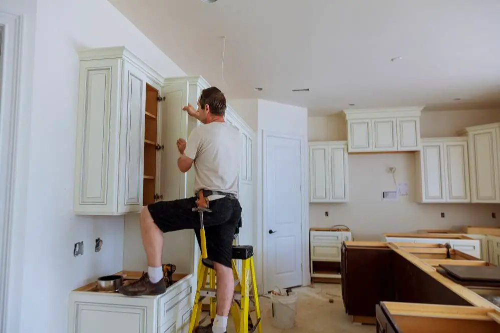 Kitchen Cabinet Refacing Options | Kitchen Makeover or New Cabinets?